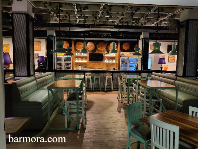 Heart of Borneo: Bar & Pub Hits di Balikpapan